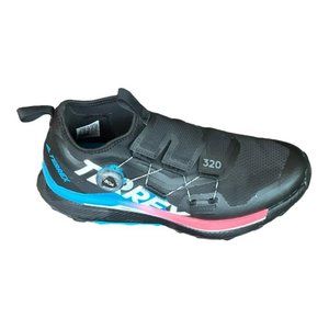 Adidas TERREX AGRAVIC PRO TRAIL RUNNING SHOES. 8.5 U.S